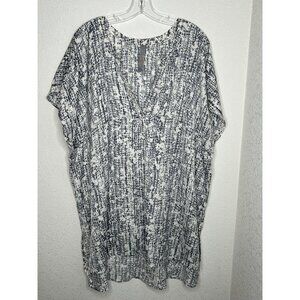 Melissa McCarthy Tunic Top Women 2X Abstract Print Short Sleeve Blouse Plus Size
